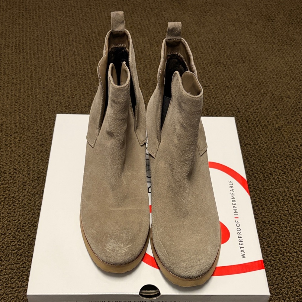 Blondo mushroom Suede Ankle Boots
